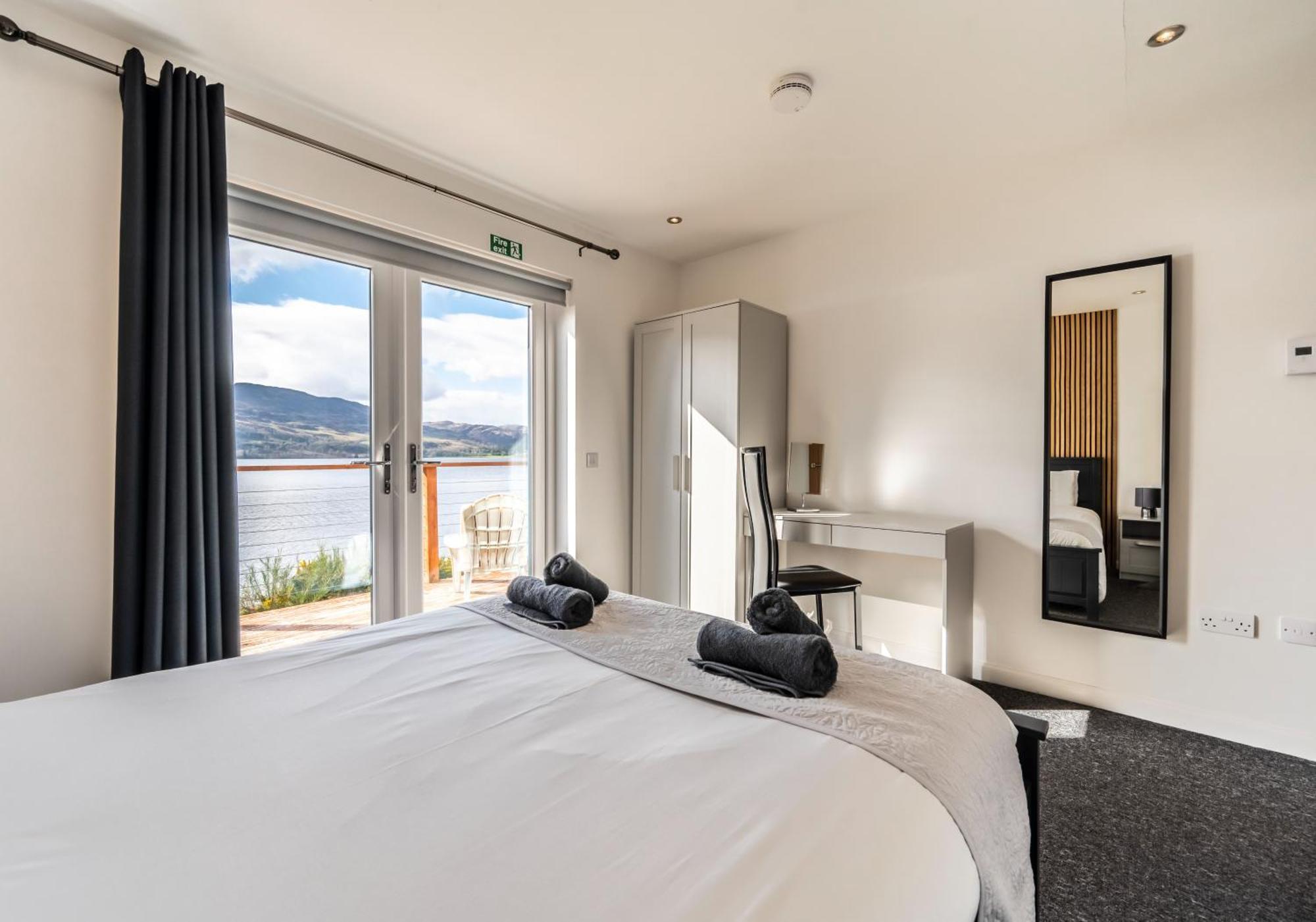 Shoreland Lodges - Cherry Lodge حصن أوغسطس المظهر الخارجي الصورة